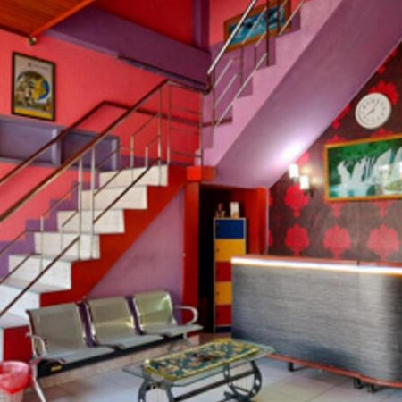 Baubau Hotel Rosichan Bau Bau Mitra Reddoorz מראה חיצוני תמונה